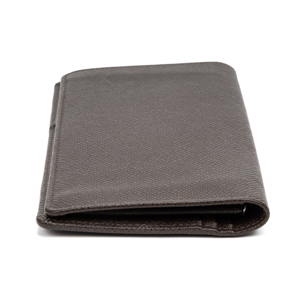 Louis Vuitton Brazza Wallet - Picture 5 of 9